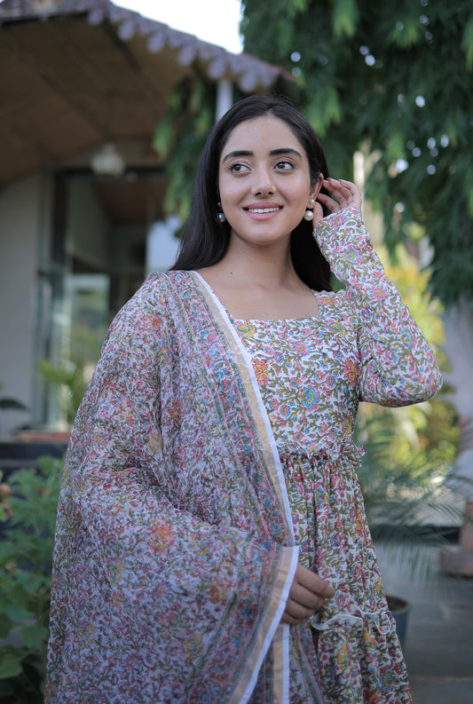 AURA COTTON SUIT SET