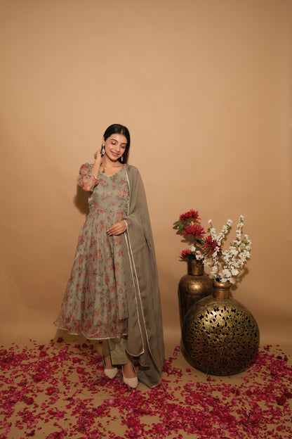 Zunaira Suit Set