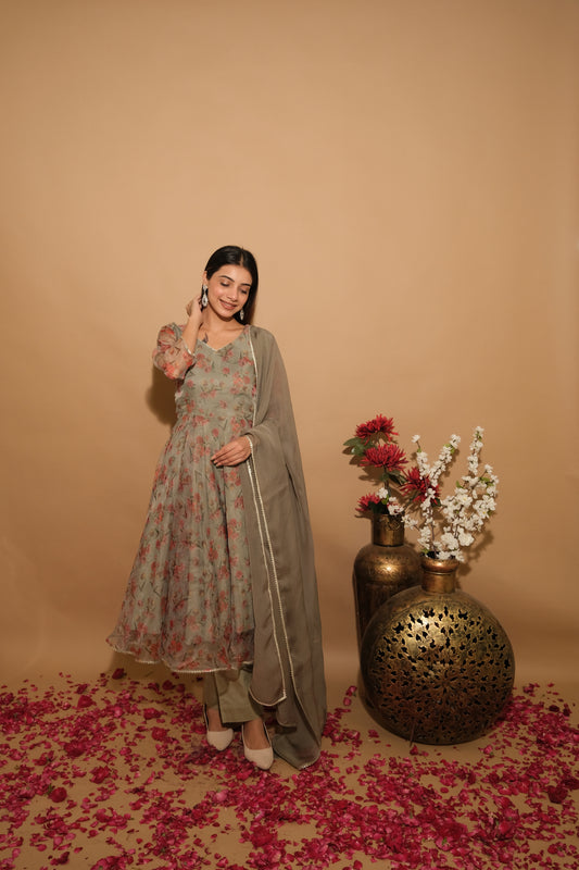 Zunaira Suit Set