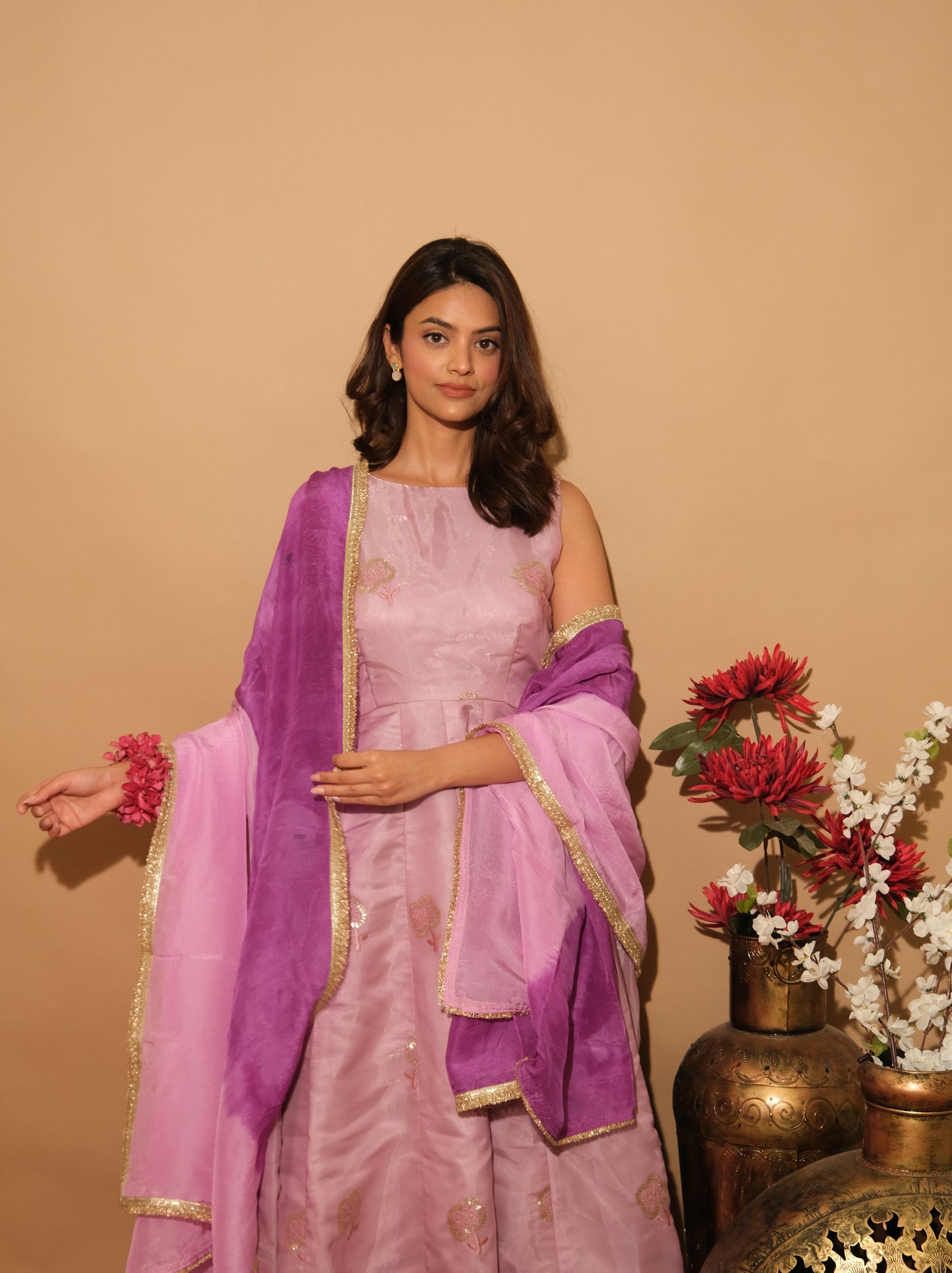 Eshvani Suit Set