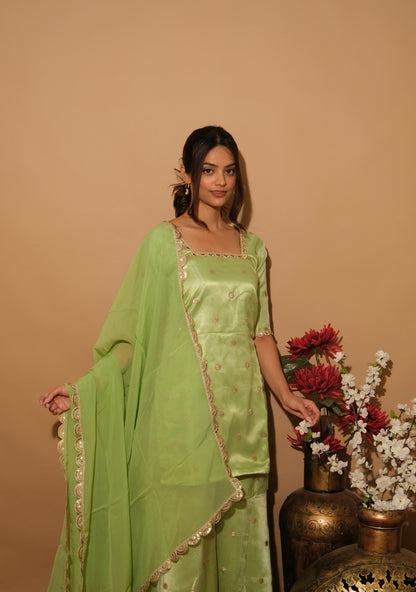 Lazmira Sharara Set