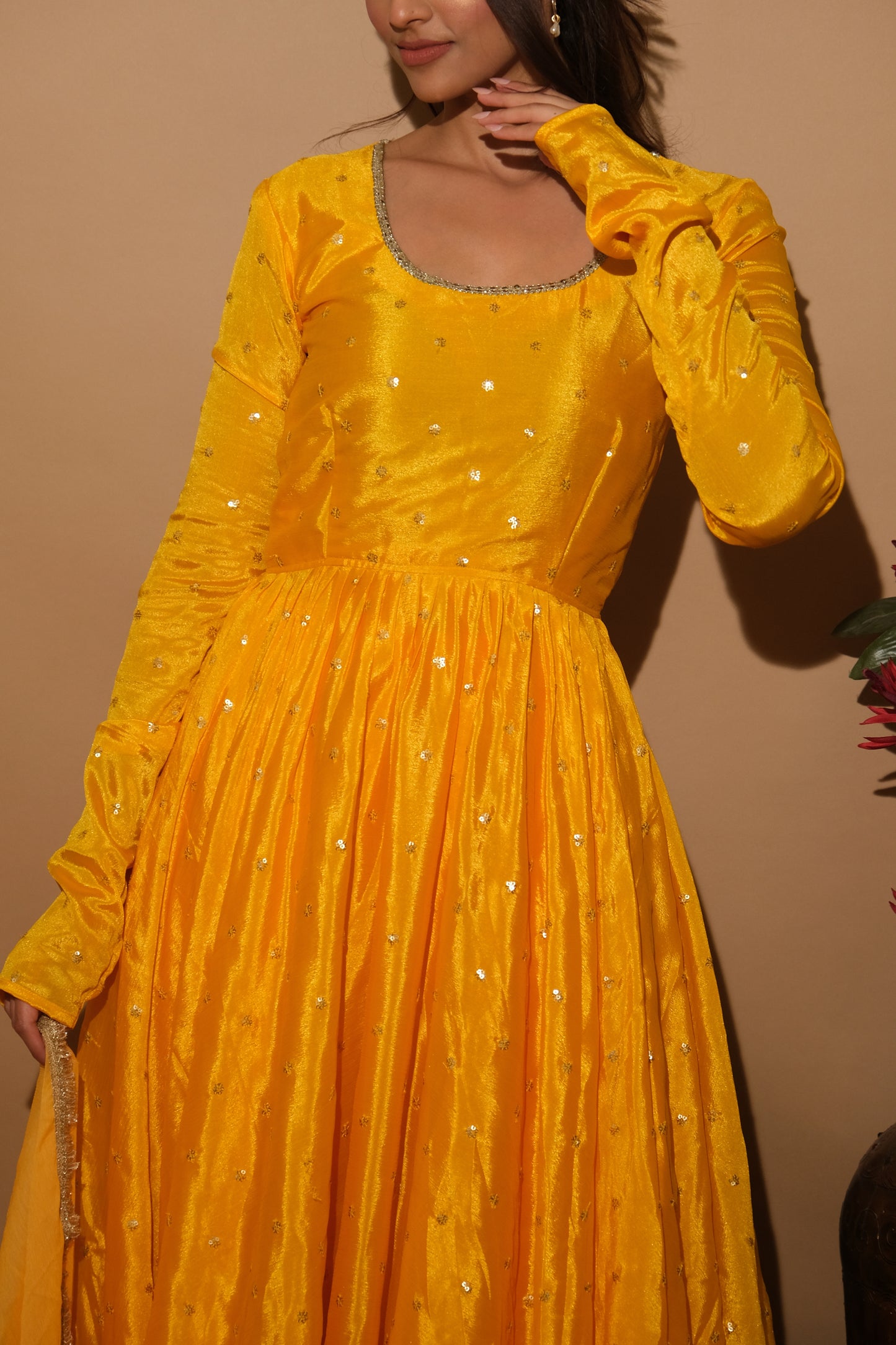 Tanveeraa Suit Set